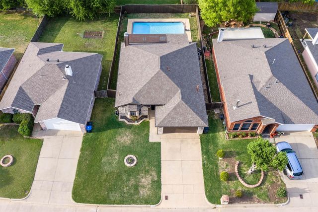 10240 Brea Canyon Road, Fort Worth, TX 76108