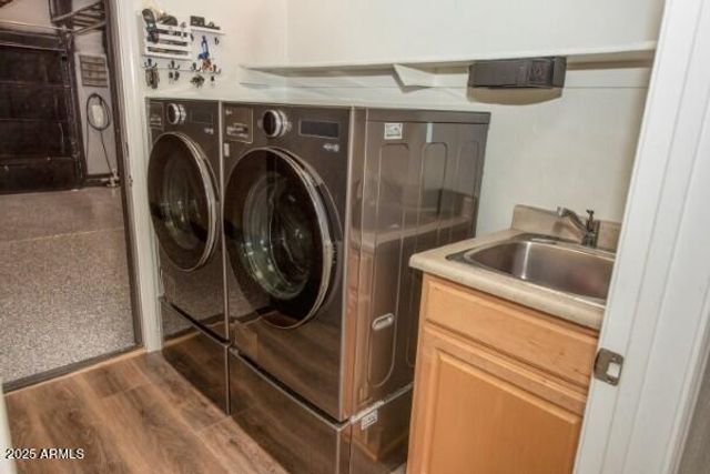 127 N DATE PALM Drive, Gilbert, AZ 85234