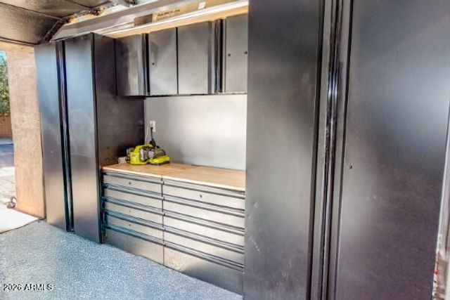 127 N DATE PALM Drive, Gilbert, AZ 85234