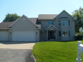 88 OVERLAND TRAIL, Oshkosh, WI 54904