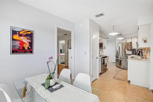1925 GRAND CYPRESS LANE, Sun City Center, FL 33573