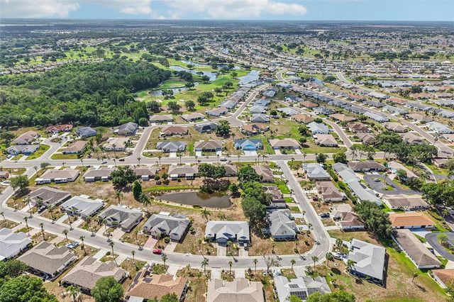 1925 GRAND CYPRESS LANE, Sun City Center, FL 33573