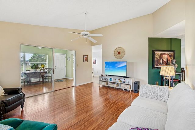 1925 GRAND CYPRESS LANE, Sun City Center, FL 33573