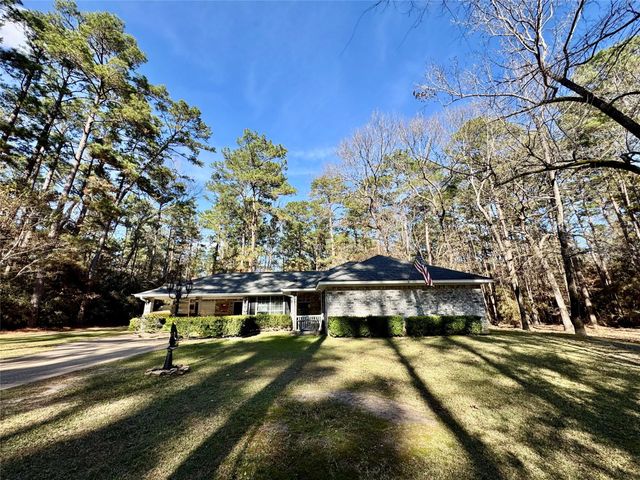 98 Red Bud Road, Trinity, TX 75862