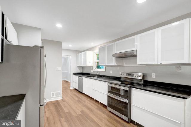 7217 RESERVATION DR, Springfield, VA 22153