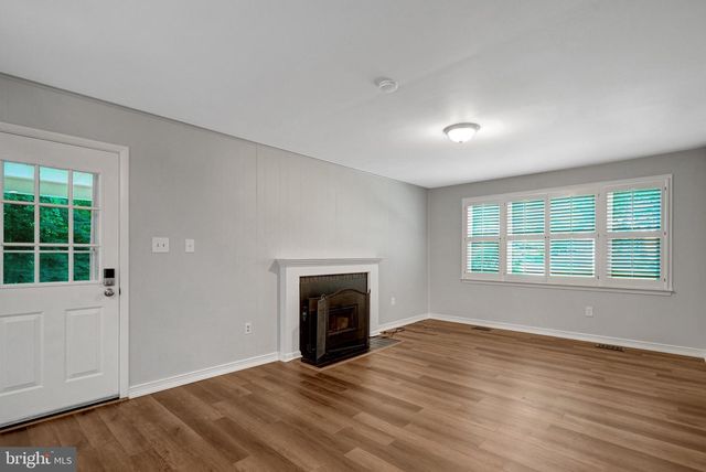 7217 RESERVATION DR, Springfield, VA 22153