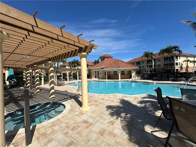1133 Van Loon Commons CIR 203, Cape Coral, FL 33909