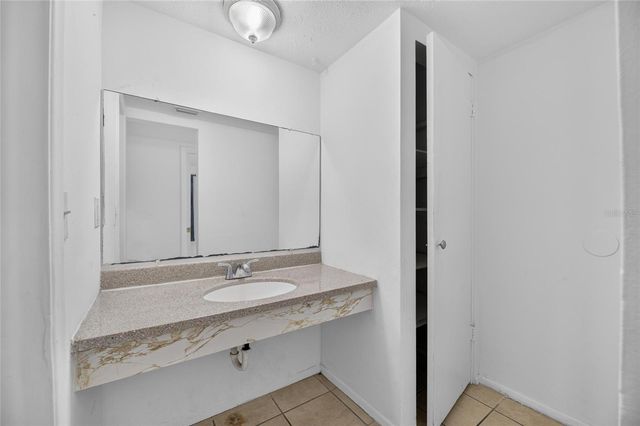 8726 & 8728 N 48TH STREET, Tampa, FL 33617
