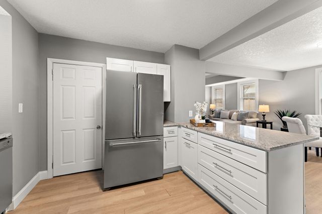 303 Cesar Chavez Street, Saint Paul, MN 55107