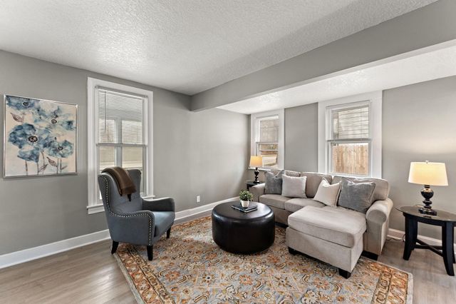 303 Cesar Chavez Street, Saint Paul, MN 55107