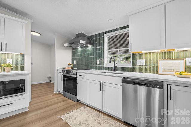 625 Lakeview Road, Salisbury, NC 28147