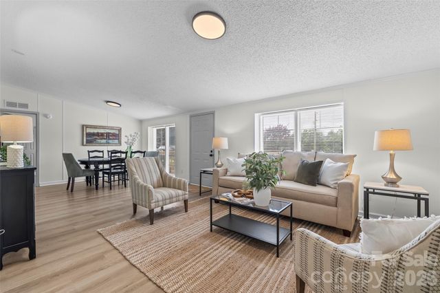 625 Lakeview Road, Salisbury, NC 28147