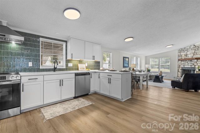 625 Lakeview Road, Salisbury, NC 28147