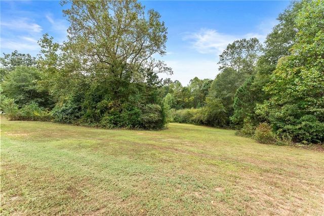 1689 Old State Road, Pendergrass, GA 30567