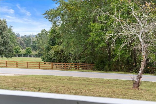 1689 Old State Road, Pendergrass, GA 30567