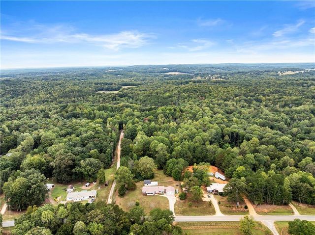 1689 Old State Road, Pendergrass, GA 30567