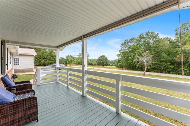 1689 Old State Road, Pendergrass, GA 30567