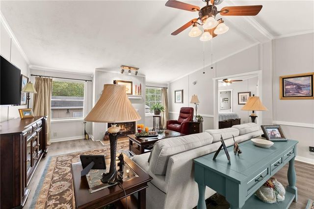1689 Old State Road, Pendergrass, GA 30567
