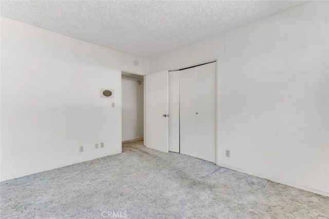 22040 Tiara Street, Woodland Hills, CA 91367