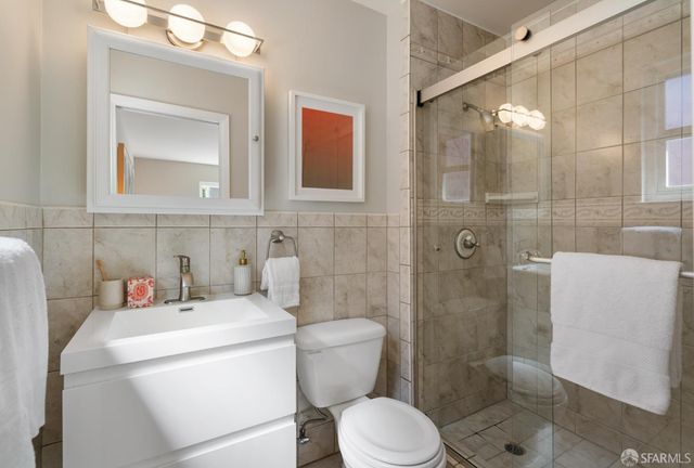 84 Caroline Way, Daly City, CA 94014