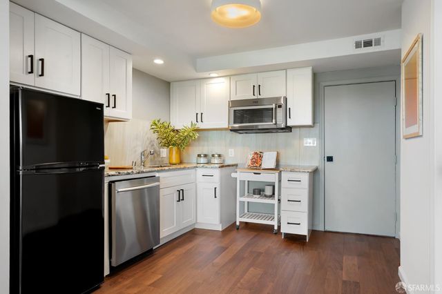 84 Caroline Way, Daly City, CA 94014