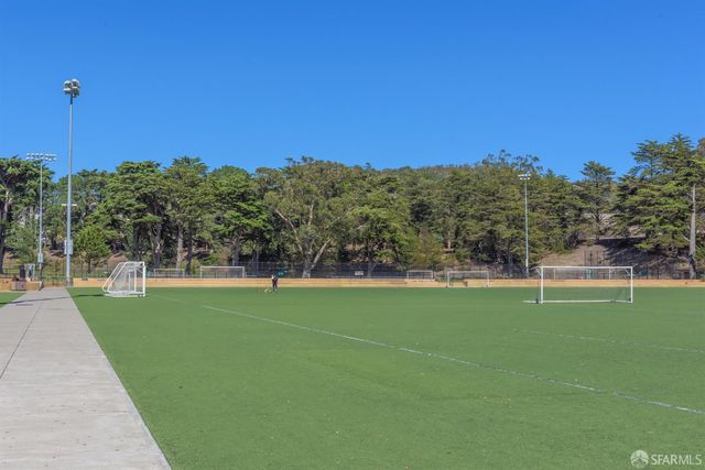 84 Caroline Way, Daly City, CA 94014