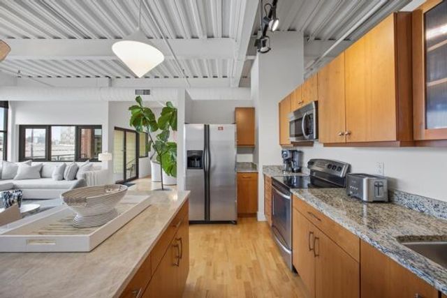 350 E Short Street Unit 203, Lexington, KY 40507