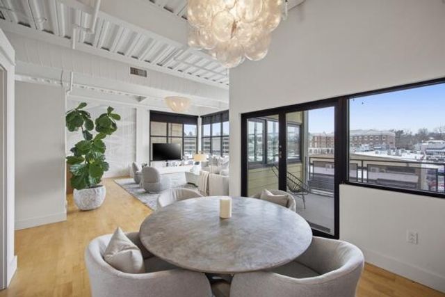 350 E Short Street Unit 203, Lexington, KY 40507