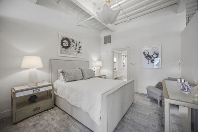 350 E Short Street Unit 203, Lexington, KY 40507