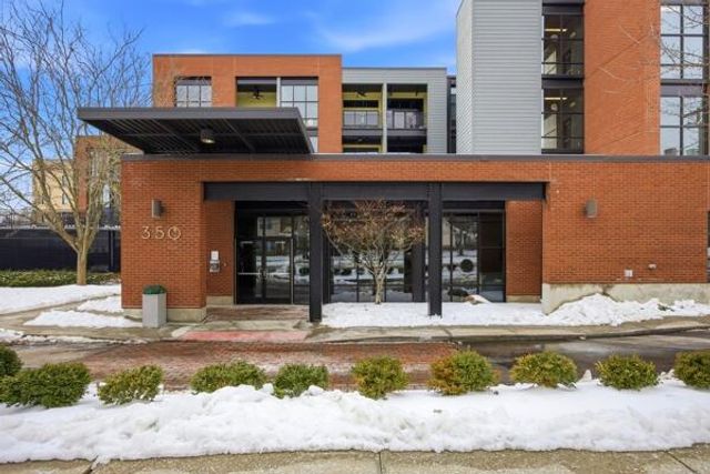 350 E Short Street Unit 203, Lexington, KY 40507