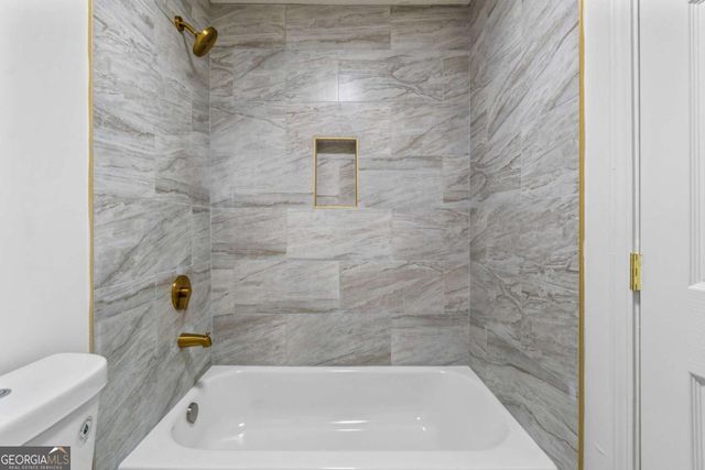 1791 CRESTRIDGE Circle NW, Conyers, GA 30012