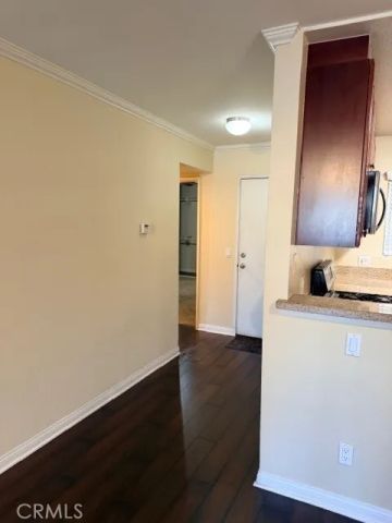 5545 Canoga Avenue, Woodland Hills, CA 91367