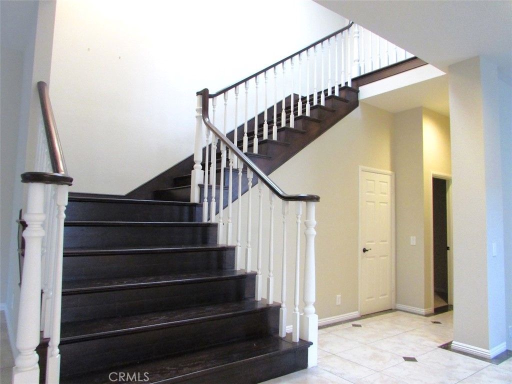 Image 14 of property listing at 2604 Woodbury Drive, Torrance, CA 90503