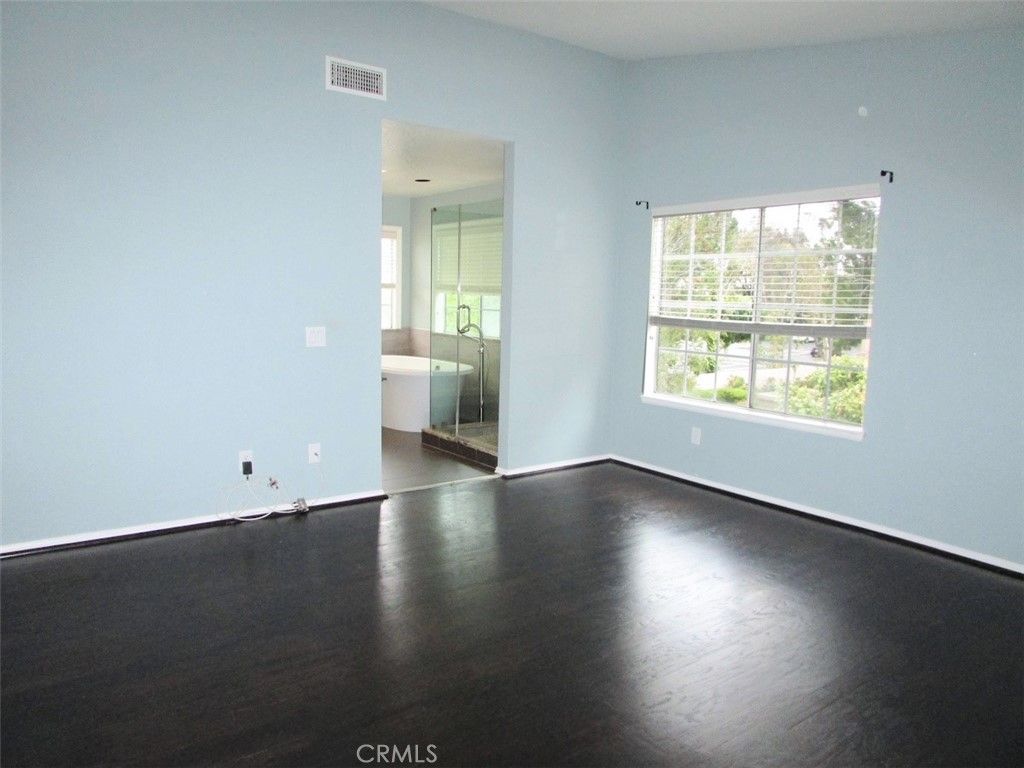 Image 18 of property listing at 2604 Woodbury Drive, Torrance, CA 90503