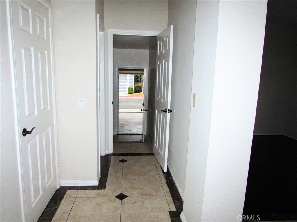 Image 32 of property listing at 2604 Woodbury Drive, Torrance, CA 90503