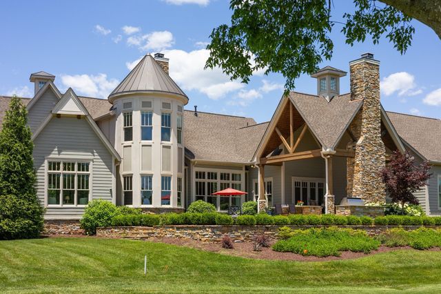 6017 Native Pony Trl, College Grove, TN 37046