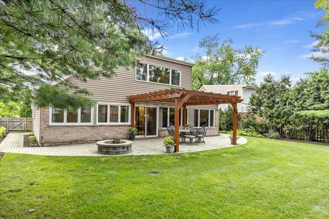 40 Williamsburg Road, Evanston, IL 60203