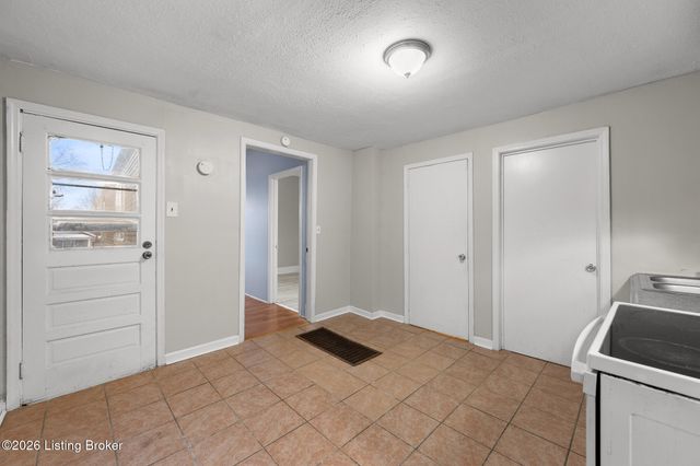 1712 Saint Louis Ave, Louisville, KY 40210