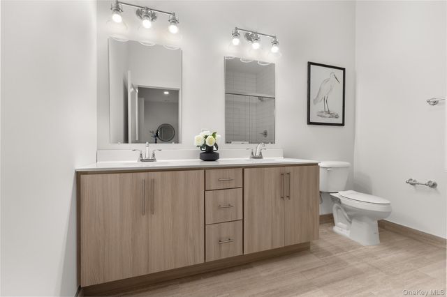 4180 Sunrise Highway, Oakdale, NY 11716