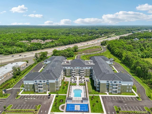 4180 Sunrise Highway, Oakdale, NY 11716