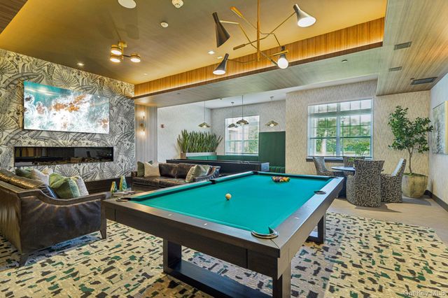 4180 Sunrise Highway, Oakdale, NY 11716