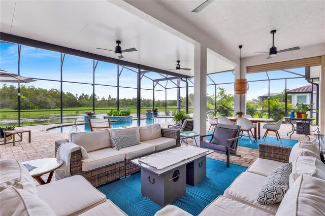 575 SAN RAPHAEL STREET, Poinciana, FL 34759