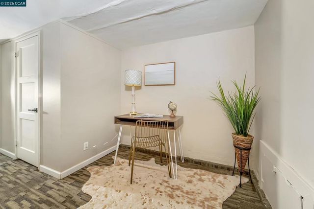 2929 Howard St, Richmond, CA 94804