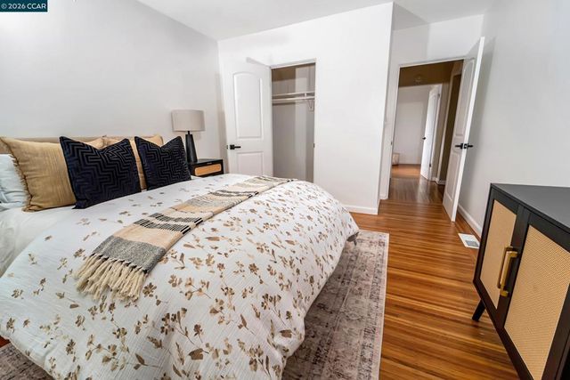 2929 Howard St, Richmond, CA 94804