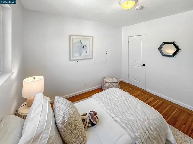 2929 Howard St, Richmond, CA 94804