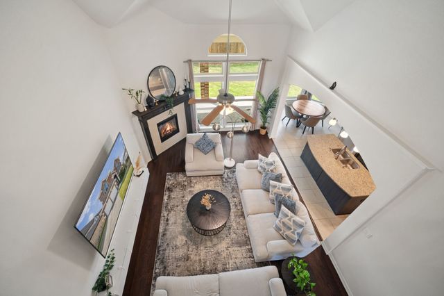 320 Calhoun Street, Glenn Heights, TX 75154