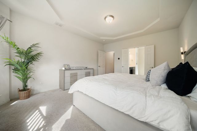 320 Calhoun Street, Glenn Heights, TX 75154