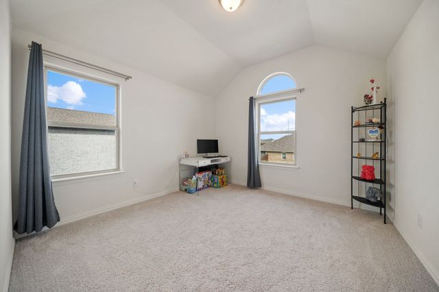 320 Calhoun Street, Glenn Heights, TX 75154