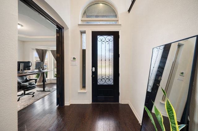 320 Calhoun Street, Glenn Heights, TX 75154