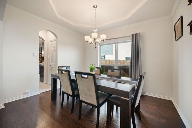 320 Calhoun Street, Glenn Heights, TX 75154